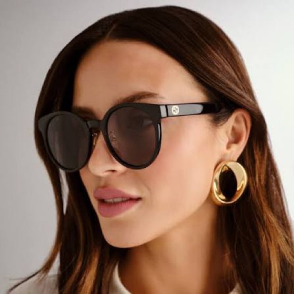 NWT Gucci Sunglasses GG1339SK with Case